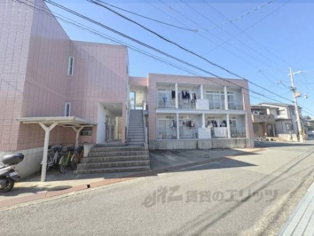 サントピア並河外観写真1