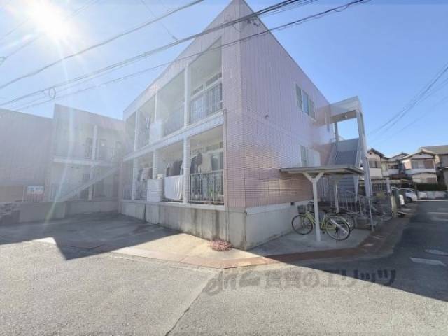 サントピア並河外観写真3