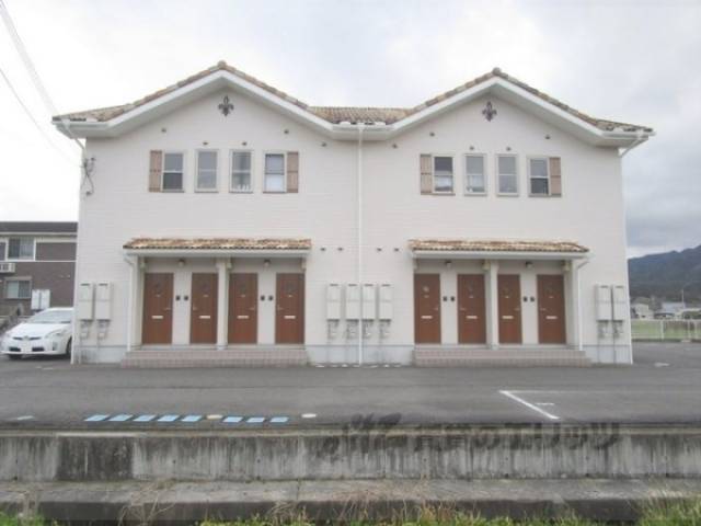 ブセナテラス１番館外観写真3