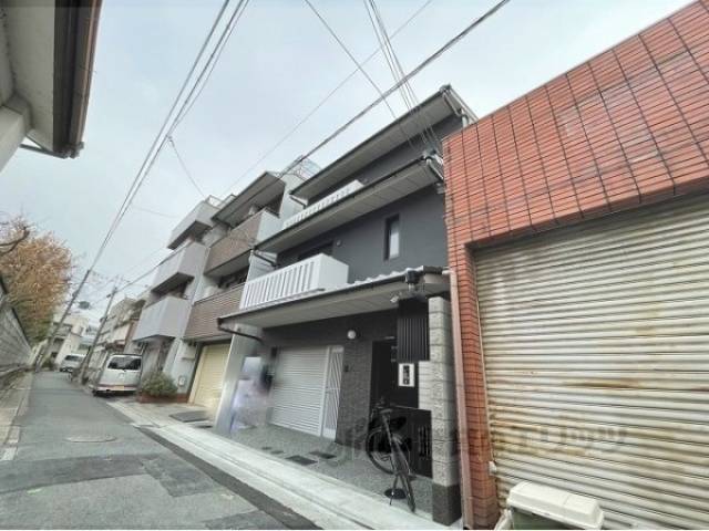 ファブリカ六条外観写真1