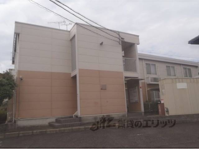 レオパレスＩＳＨＩＤＵＭＩ外観写真2