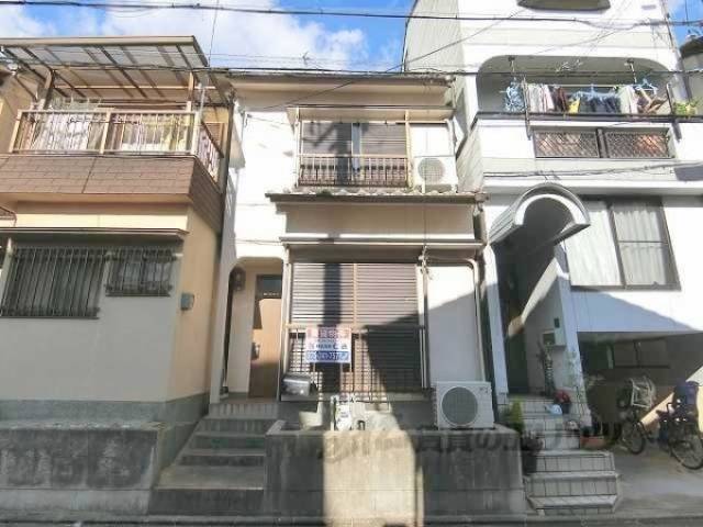 貸家外観写真1