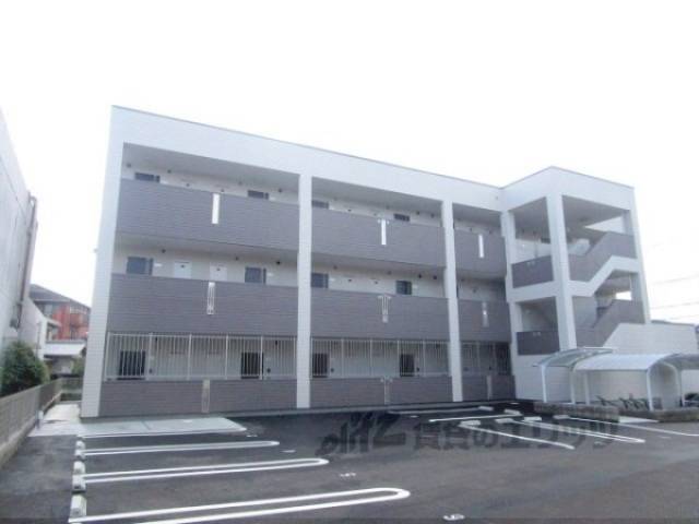 ドミール長岡京外観写真2