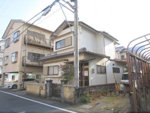 貸家外観写真1
