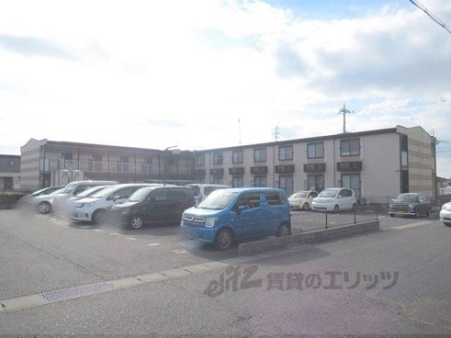 レオパレスサンライトパル外観写真2