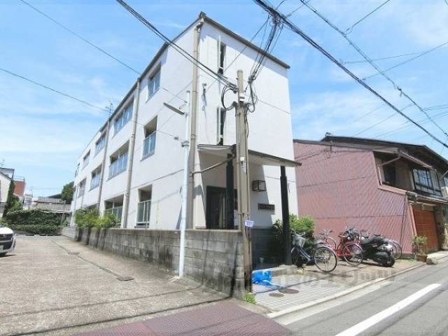 メゾンアルファ外観写真1