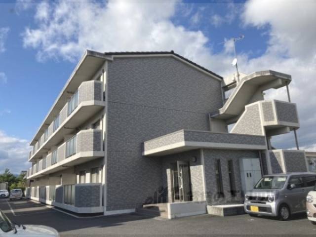 ブランコカメーリア外観写真1