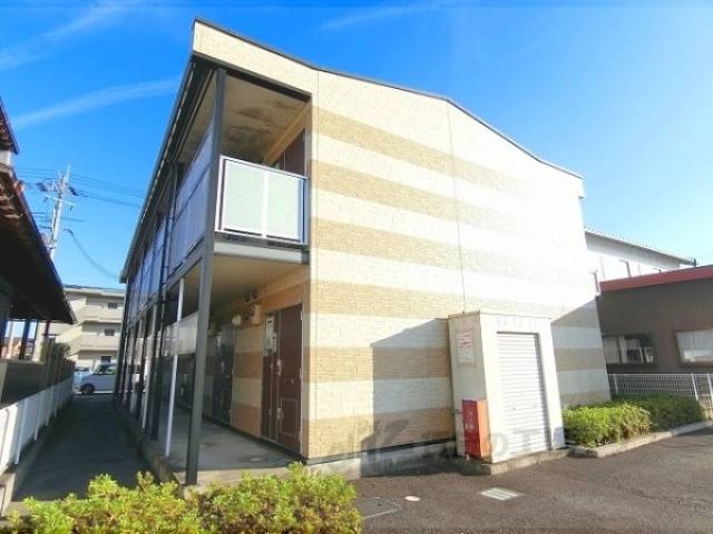 レオパレス九里外観写真1