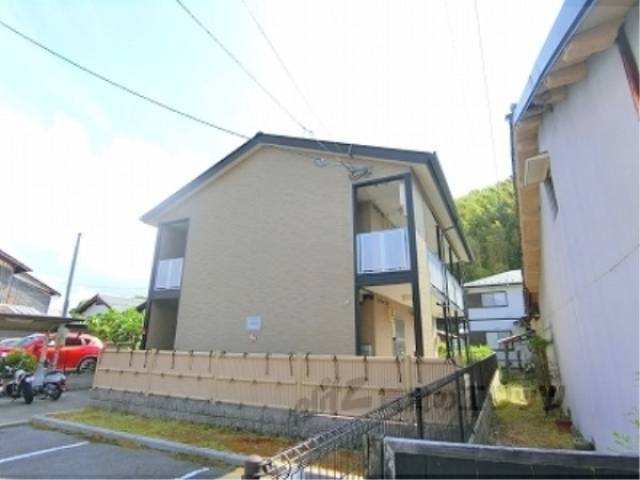 レオパレス孫平治外観写真1