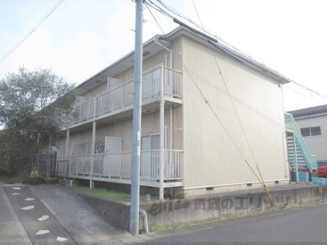 ハイネスグリーン貴生川外観写真1