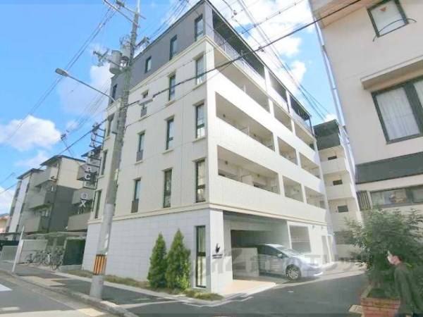 120588の外観写真