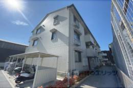 Ａｖａｎｔ　Ｒｉｖｉｅ’ｒｅ外観写真