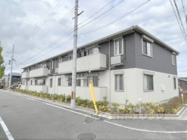 エディ　セジュール外観写真1