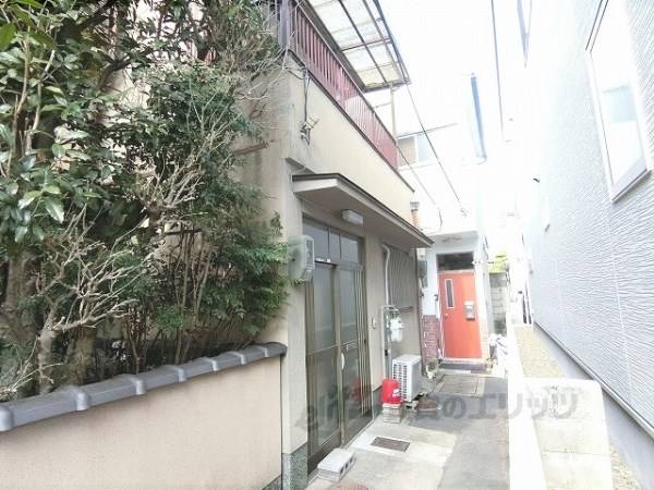 121242の外観写真