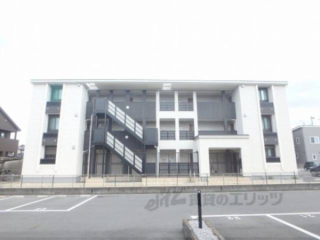 ミガダーヤ外観写真2