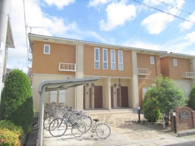 ブルースカイ　ツ　Ａ棟外観写真2