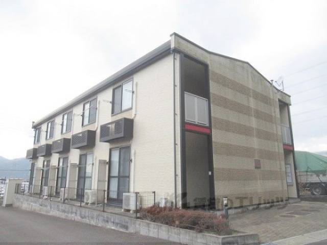 レオパレスあ　か　ね外観写真1