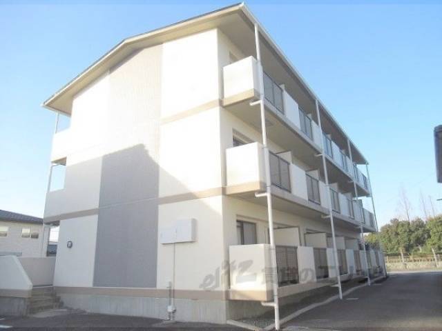 グランディール松尾外観写真2