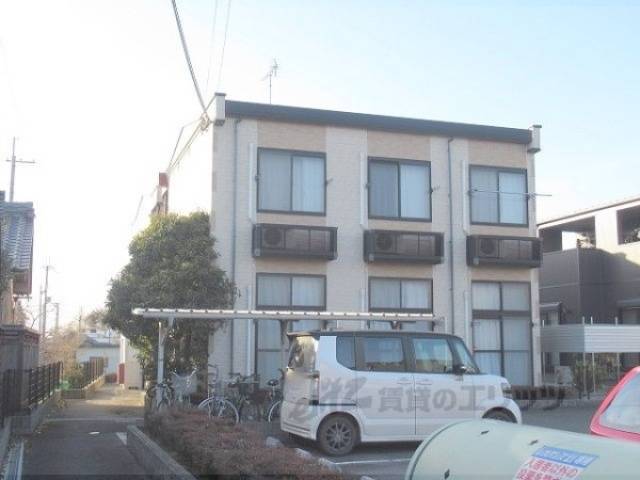 レオパレスＴ　大窪外観写真2