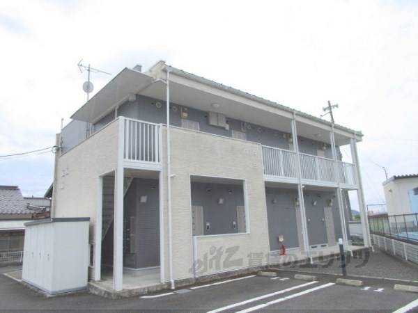 121781の外観写真