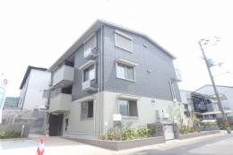 シャルールプラス２外観写真