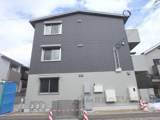 シャルールプラス２外観写真2