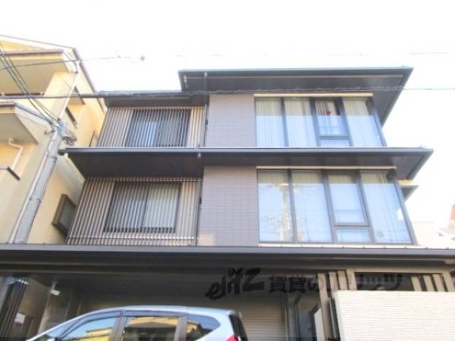 Ｒｉｖｉｅｒｅ　Ｇａｕｃｈｅ御所西外観写真3