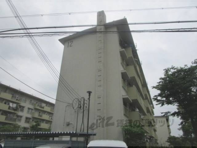 石山12号棟外観写真3