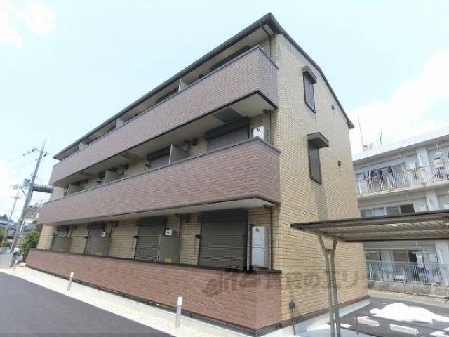 リバーハイツ３外観写真1