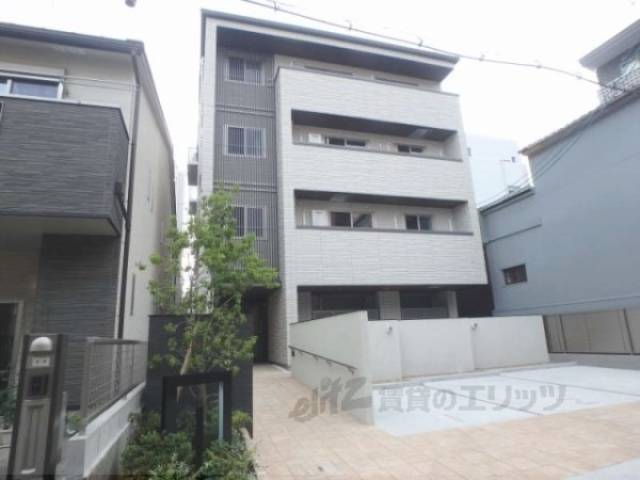 レフィシア西院外観写真3