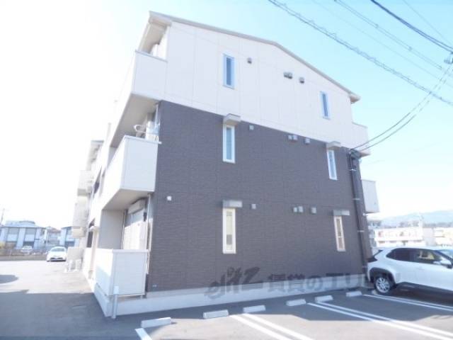 Ｓｕｒｆｉｎｉａ堅田外観写真2