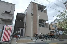 GISEMENT ACIER外観写真