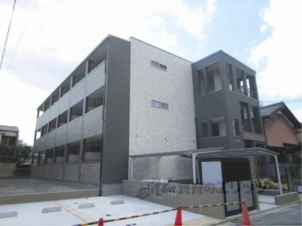 122700の外観写真