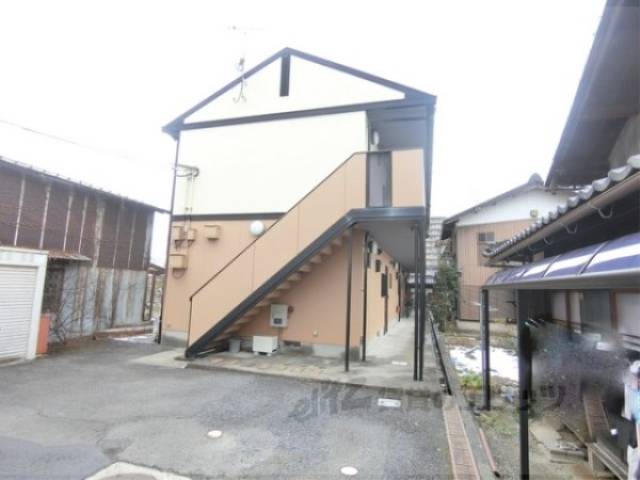 ハイツアドバンス外観写真1