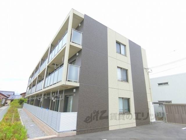 クレシタ近江外観写真1