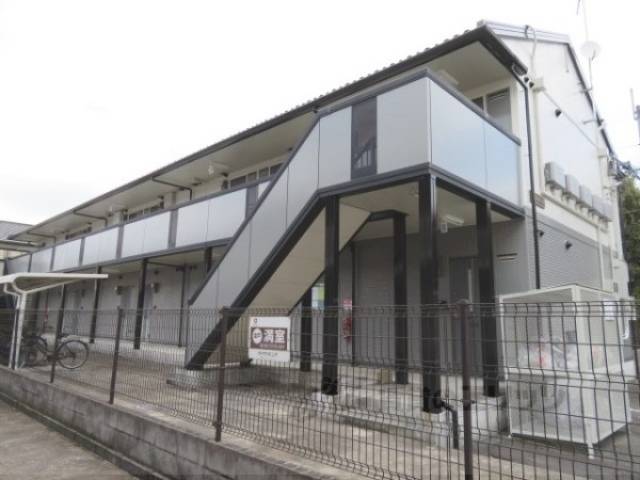 マルベリーズ外観写真1