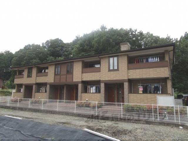 ヴェルサイユ外観写真1