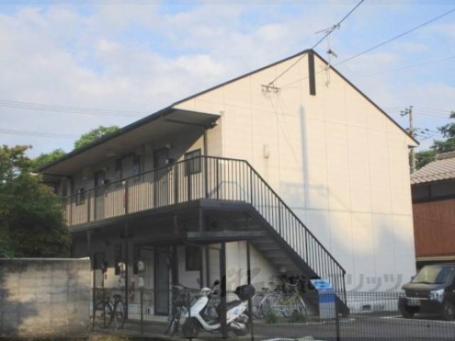 エスト　かわらまち外観写真1