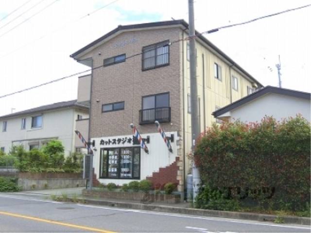 ユウユウヤス外観写真1