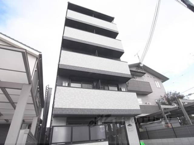 フラッティ葛野七条外観写真3