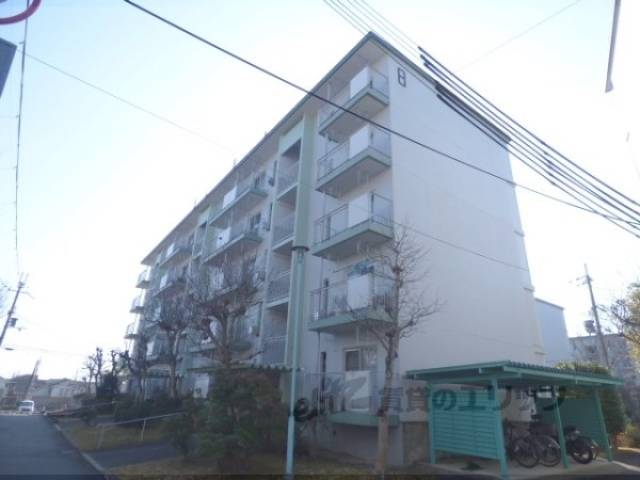 びわ湖美空団地8号棟外観写真1