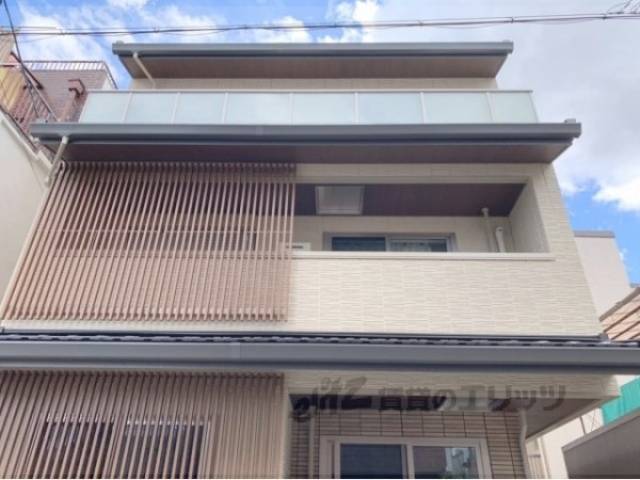 シャーメゾン　ベゴニア　三条外観写真3