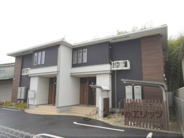 グラン・ルミエール外観写真2