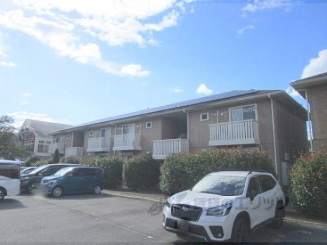 コンフォール・ヴィラA棟外観写真3