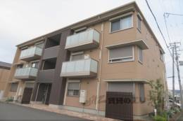 ガーデンスクエア弐番館外観写真