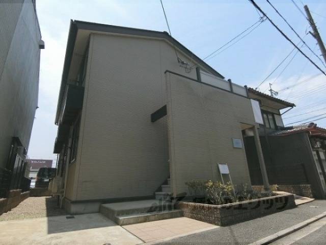 レオパレスＳＵＺＵＥ外観写真2