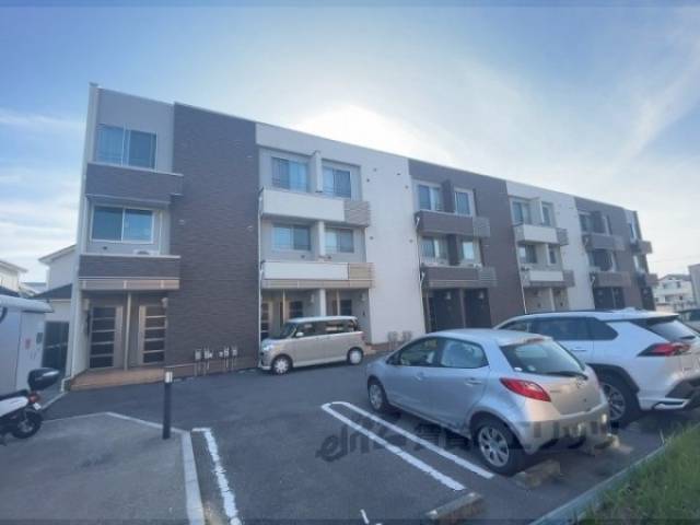 アヴニール・セカンド外観写真1