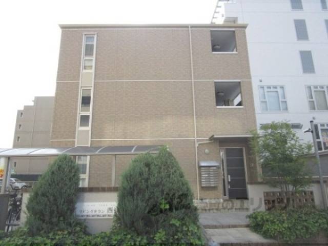 リビングタウン西大寺外観写真2