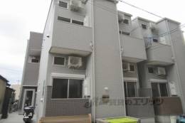 Ｌｅｓ　Ｓａｉｓｏｎｓ淀外観写真