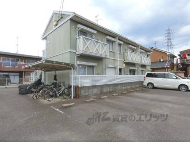 ループふぁいぶＡ棟Ｂ棟外観写真1